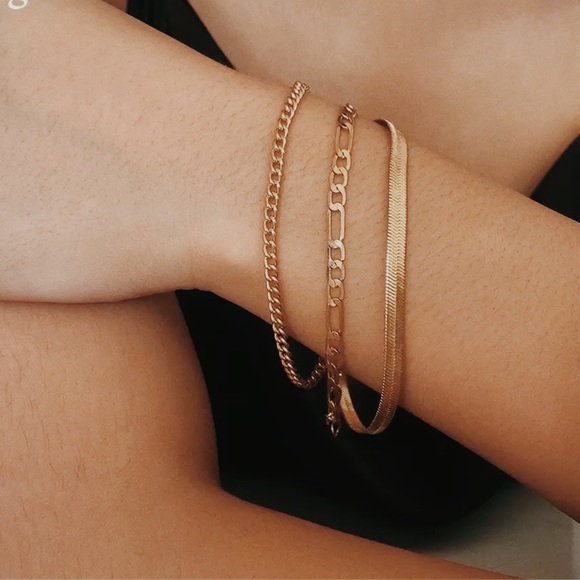 l a s t  one | gold layered chain bracelet set ✧ - Picture 3 of 8